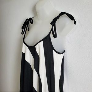 Rare VTG Keyloun Terry Cloth Black White Mod
Stripe Spaghetti Strap Maxi